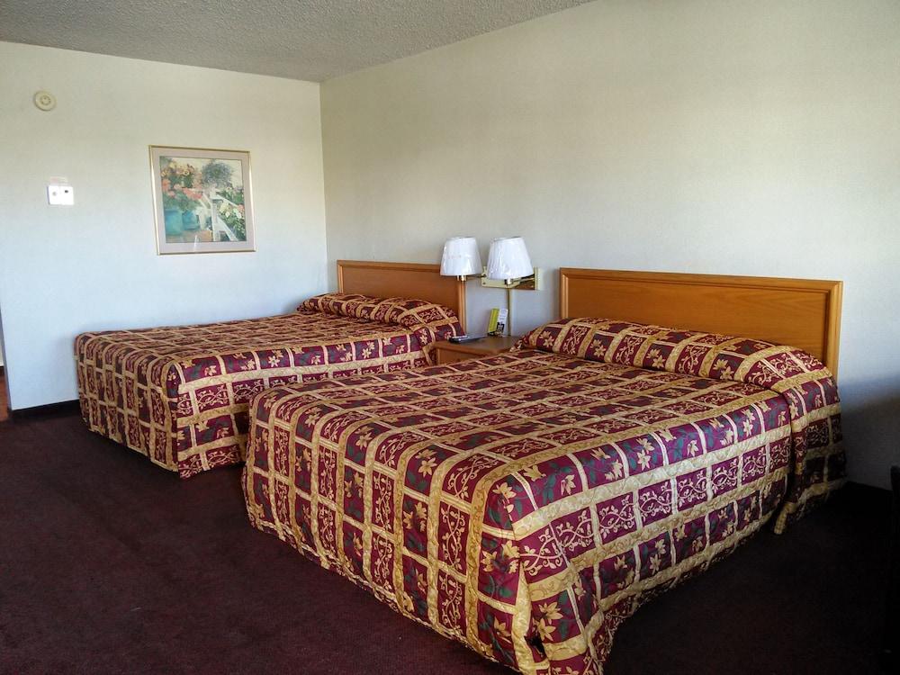 Yakima Valley Inn Extérieur photo