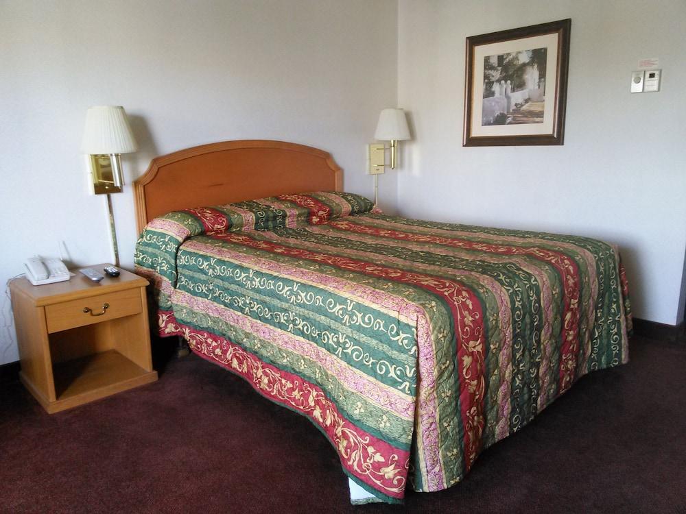 Yakima Valley Inn Extérieur photo